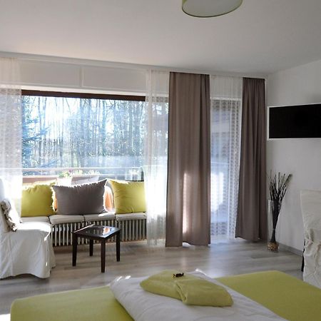 Waldpension Bielefeld Bagian luar foto